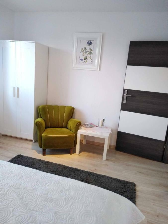Rodzinny Apartament Na Kaszubach Brusy Exterior foto